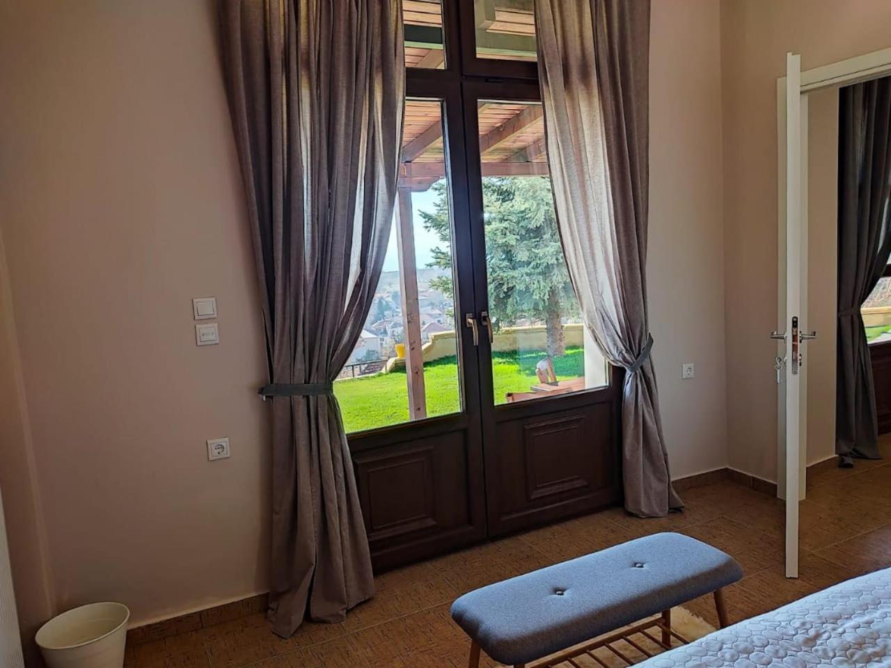The Watch Tower A Apartment Siatista ภายนอก รูปภาพ